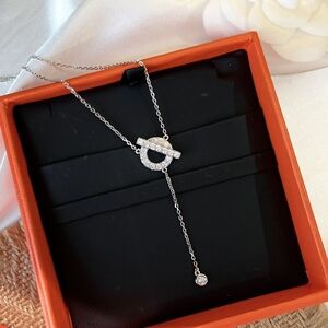 Hermès tassel single diamond necklace